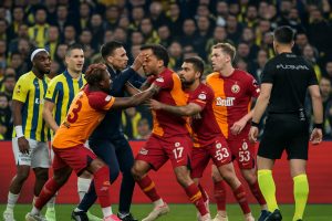 Fenerbahce vs Galatasaray prediction, odds & betting tips – 01/12/2025