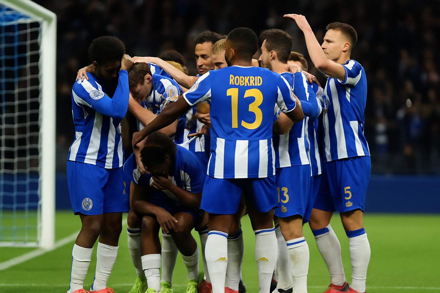 Porto vs Estoril prediction, odds & betting tips – 30/11/2025